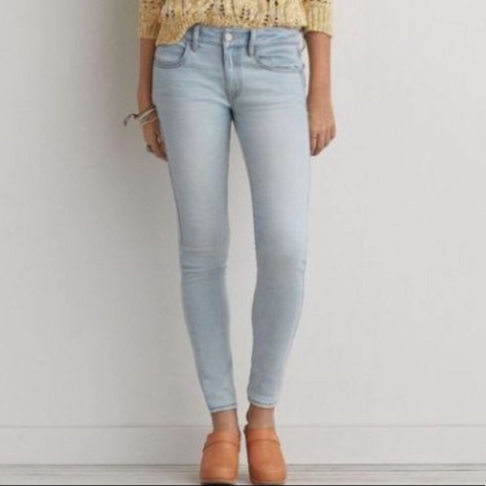 American Eagle Super Stretch Jegging Size 4